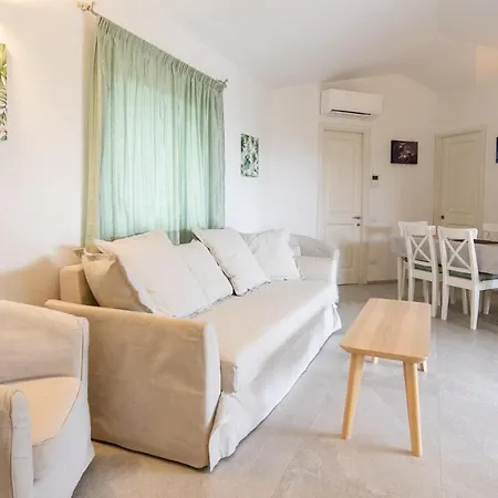 Welcomely - Puntaldia Villa Nuzza